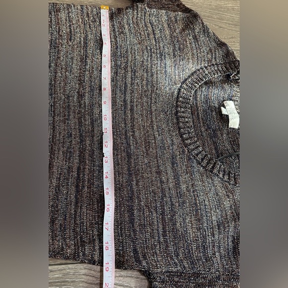 ✨ Olive & Oak Glittery Silver Top (M) ✨ - Picture 10 of 12